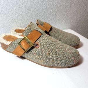 ZODIAC SHOES SIZE 7.5 M